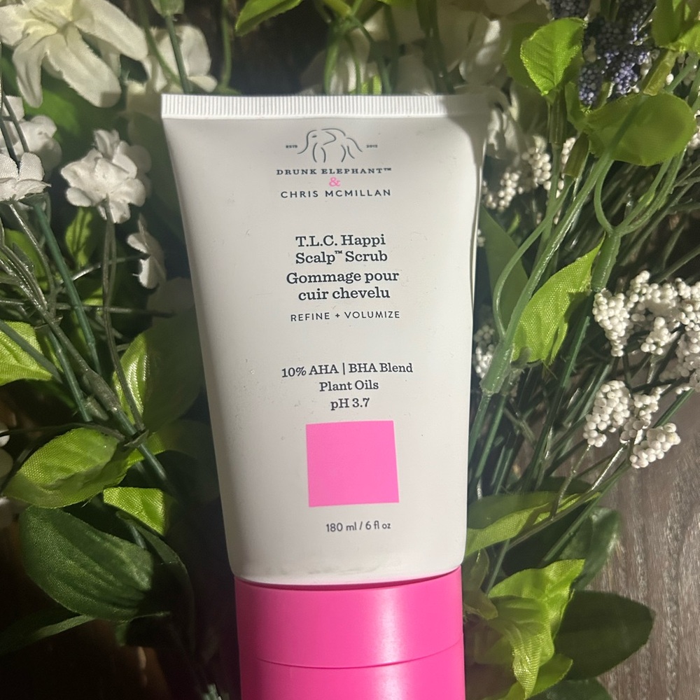 Drunk Elephant T.L.C. Happi scalp scrub